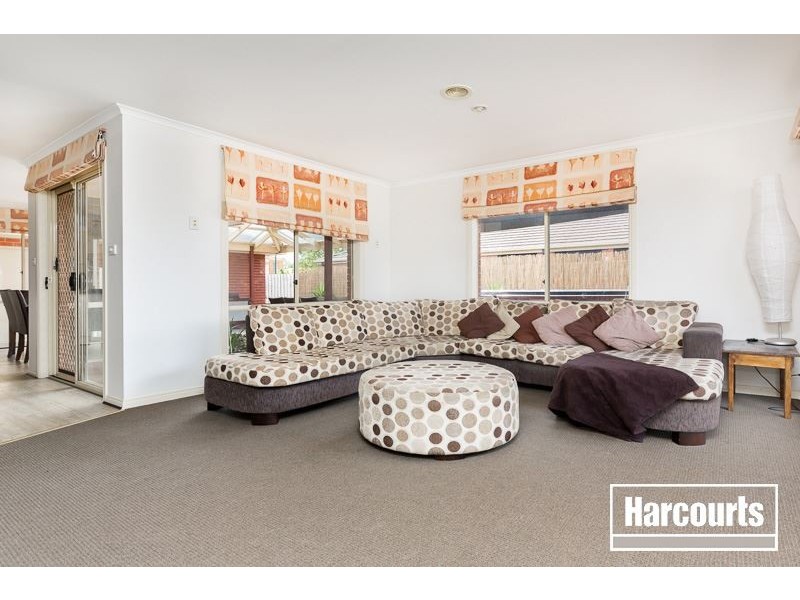 11 Bancroft Avenue, Narre Warren South VIC 3805