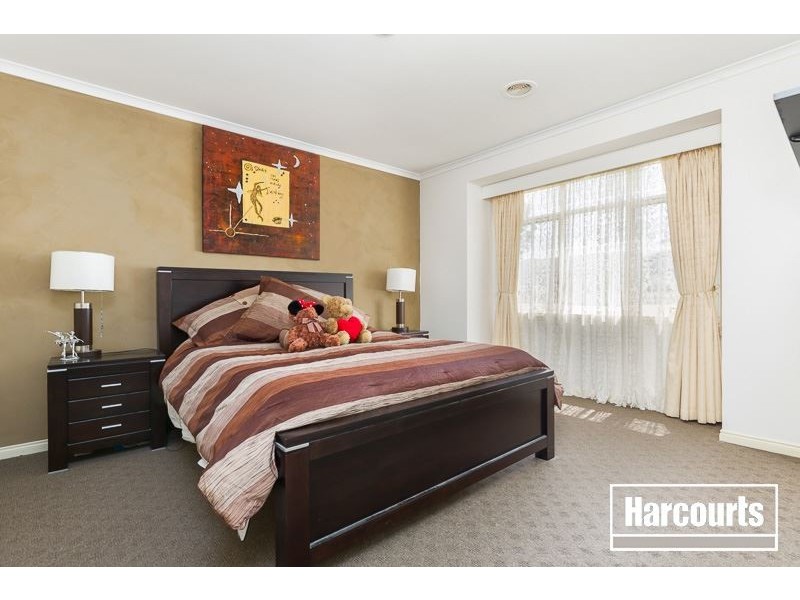 11 Bancroft Avenue, Narre Warren South VIC 3805