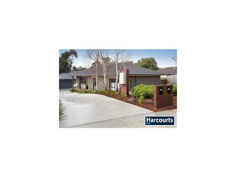 34 Blackwood Drive, Narre Warren VIC 3805