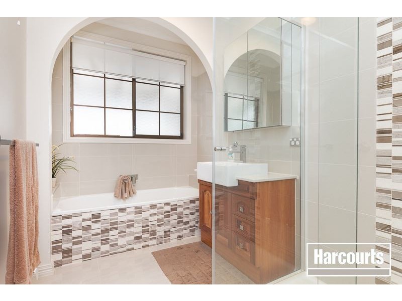 6 Durang Court, Endeavour Hills VIC 3802