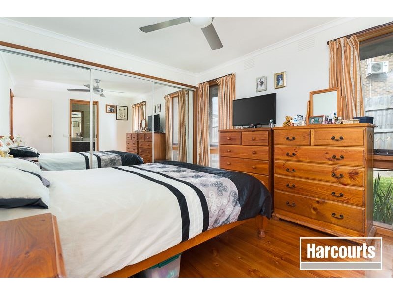 12 Kramer Drive, Berwick VIC 3806