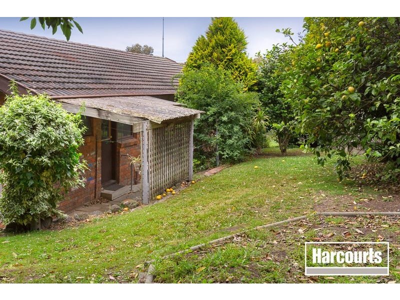 12 Kramer Drive, Berwick VIC 3806