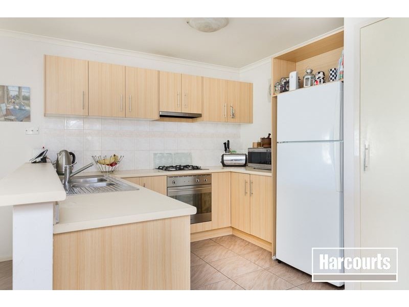 2 Bath Walk, Narre Warren South VIC 3805