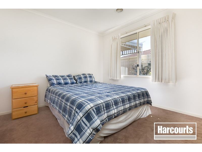 2 Bath Walk, Narre Warren South VIC 3805
