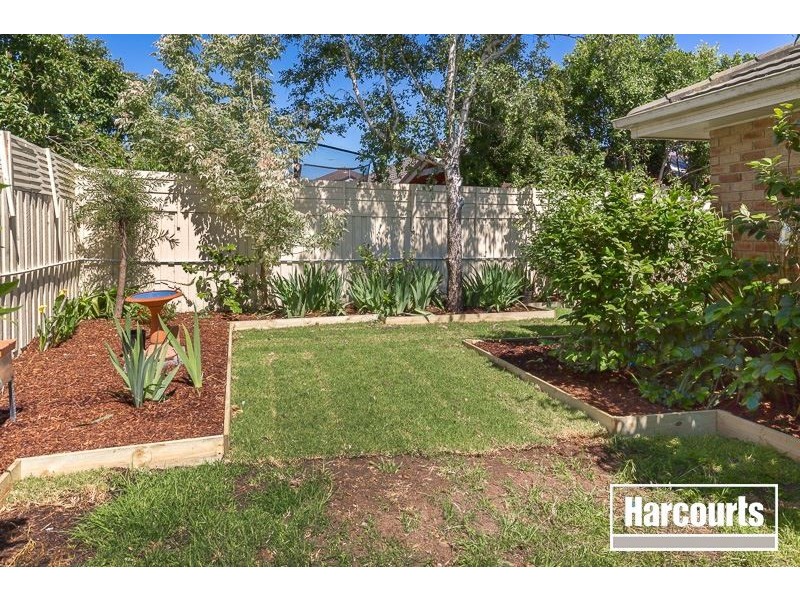 2 Bath Walk, Narre Warren South VIC 3805
