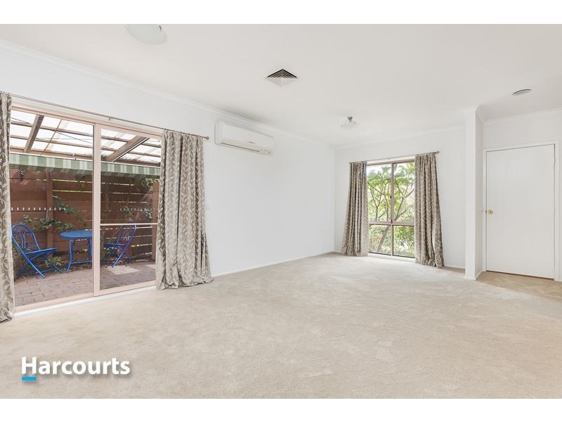 25/6 Melville Park Drive, Berwick VIC 3806