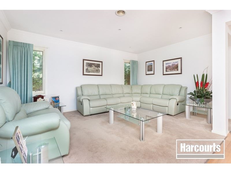 6 Ambrose Court, Berwick VIC 3806