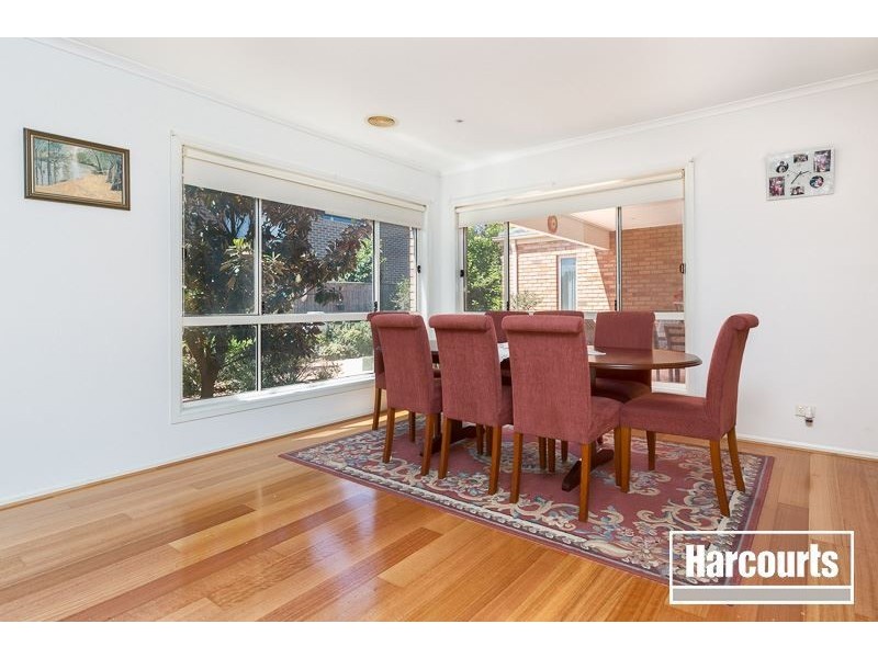 6 Ambrose Court, Berwick VIC 3806