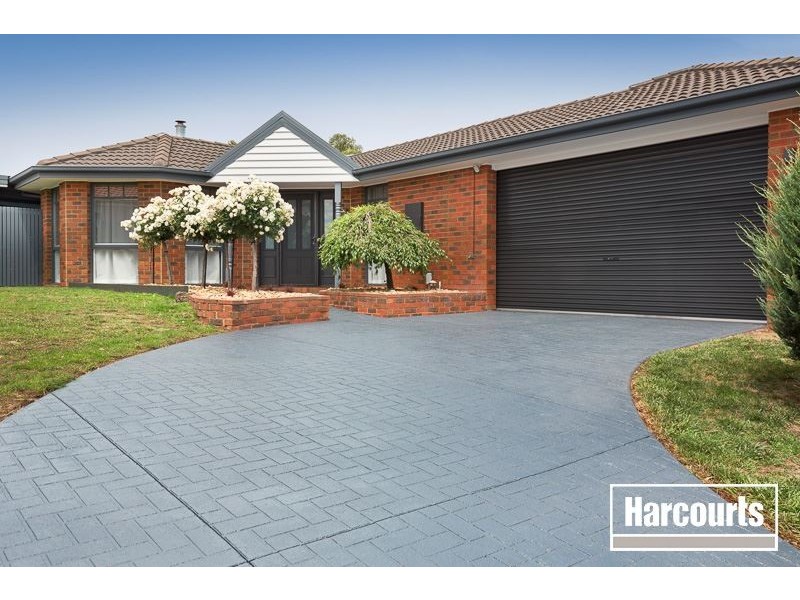 19 New England Way, Narre Warren VIC 3805