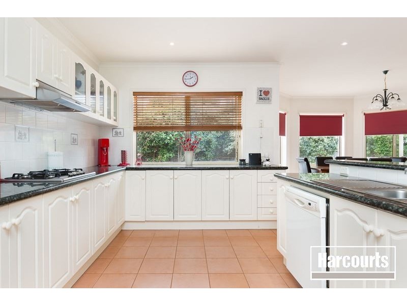 4 Begonia Way, Narre Warren South VIC 3805