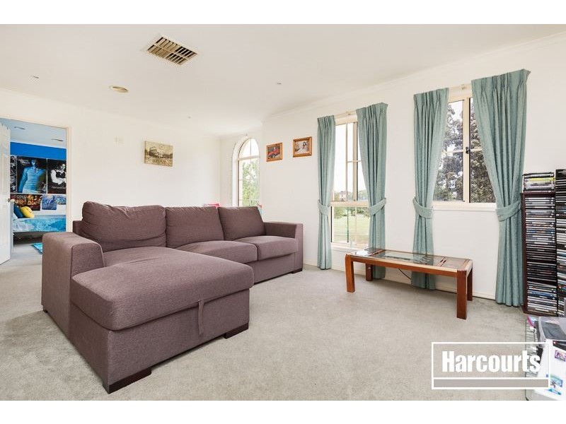 4 Begonia Way, Narre Warren South VIC 3805