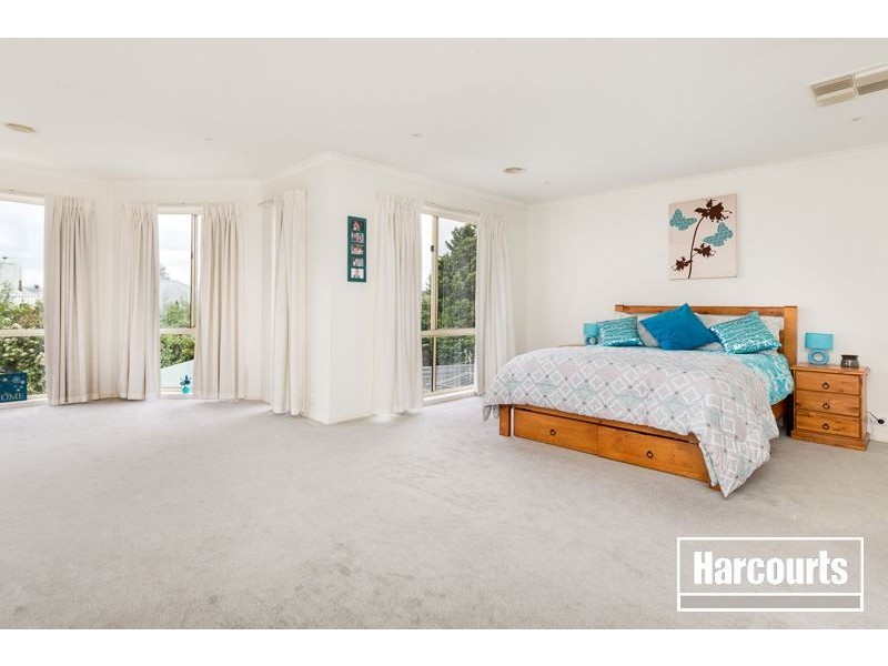 4 Begonia Way, Narre Warren South VIC 3805