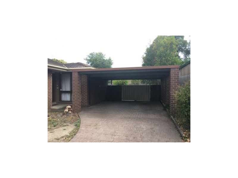 27 Cheviot Avenue, Berwick VIC 3806