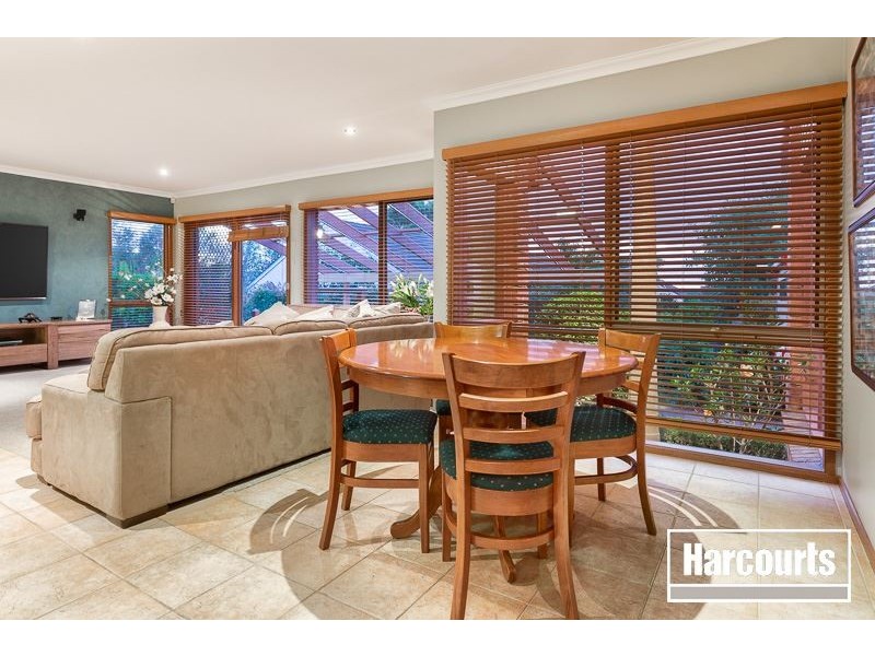 20 Hillview Place, Berwick VIC 3806