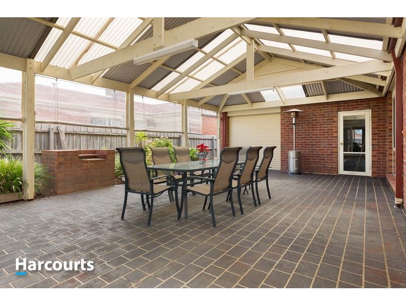 11 Lochard Terrace, Narre Warren South VIC 3805