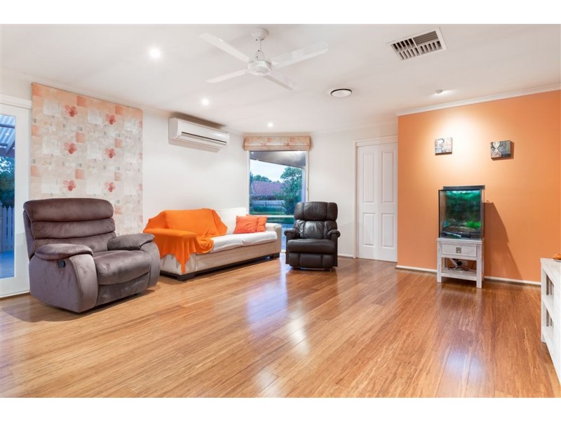 36 Bournevale Drive, Berwick VIC 3806