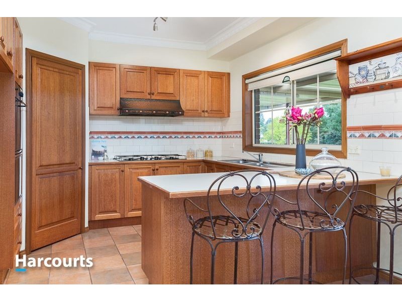 4 Bellaire Court, Narre Warren North VIC 3804