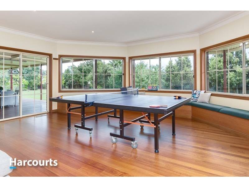 4 Bellaire Court, Narre Warren North VIC 3804