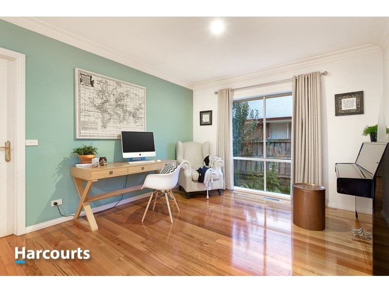 4 Tyrell Place, Berwick VIC 3806