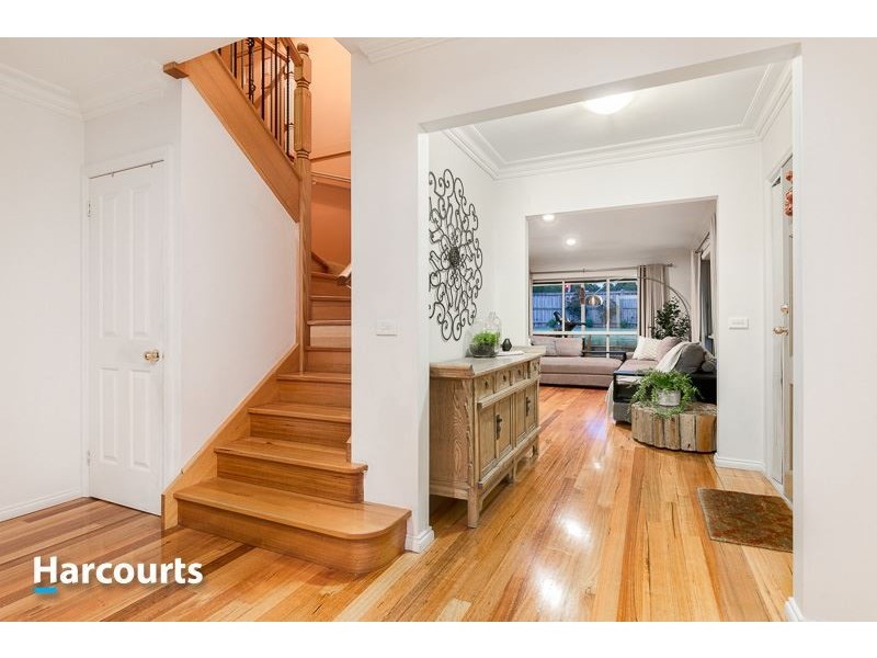 4 Tyrell Place, Berwick VIC 3806