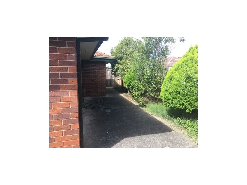 15b Collins Crescent, Berwick VIC 3806