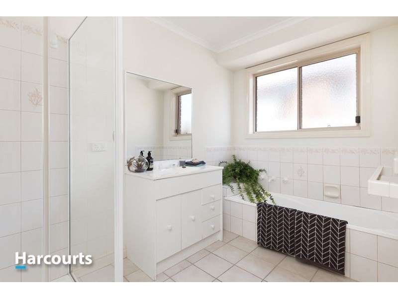 11 Albrecht Avenue, Berwick VIC 3806