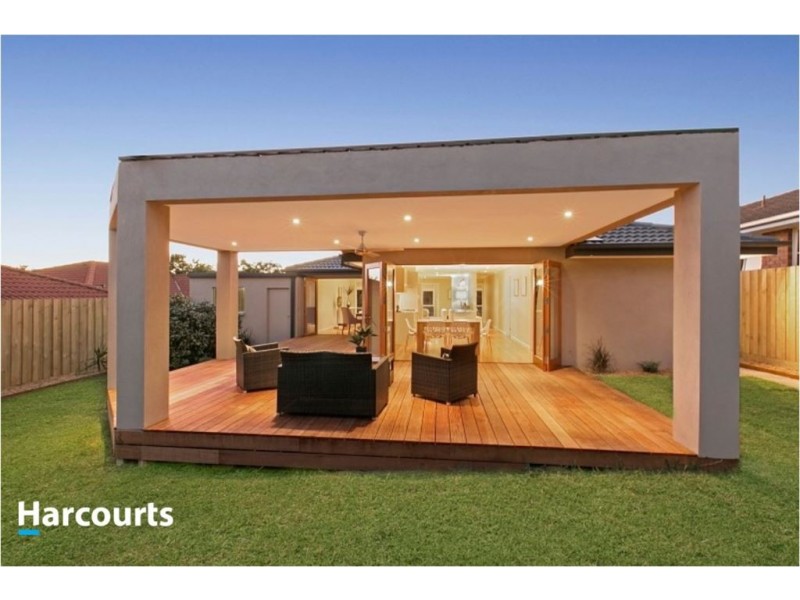 4 Van Der Haar Avenue, Berwick VIC 3806