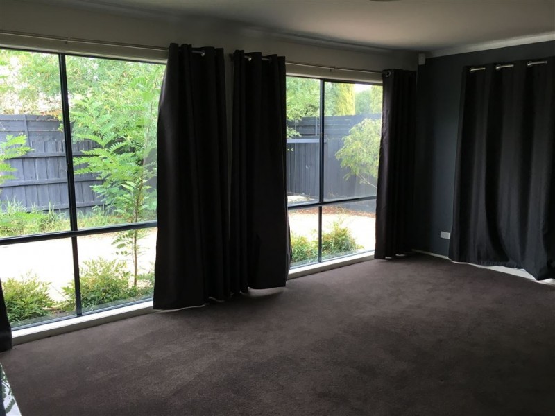 47 Grand Arch Way, Berwick VIC 3806