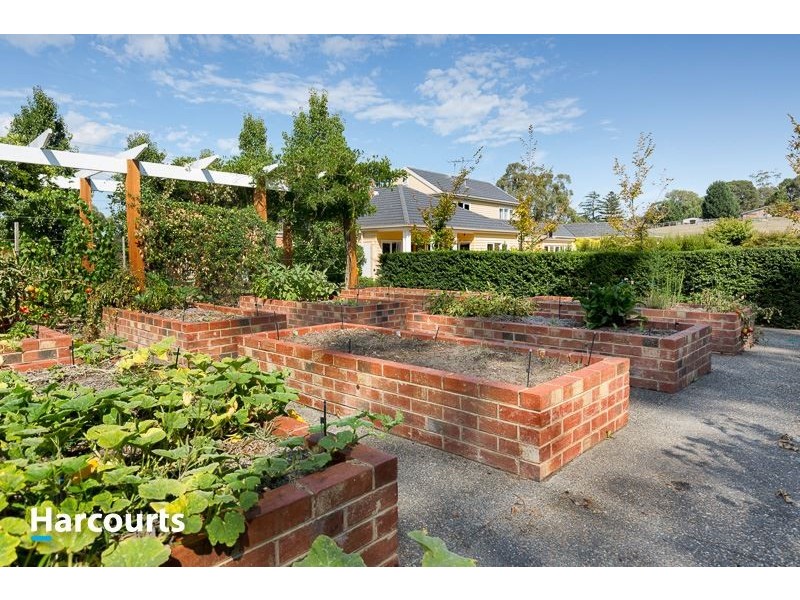 21 Quamby Road, Guys Hill VIC 3807