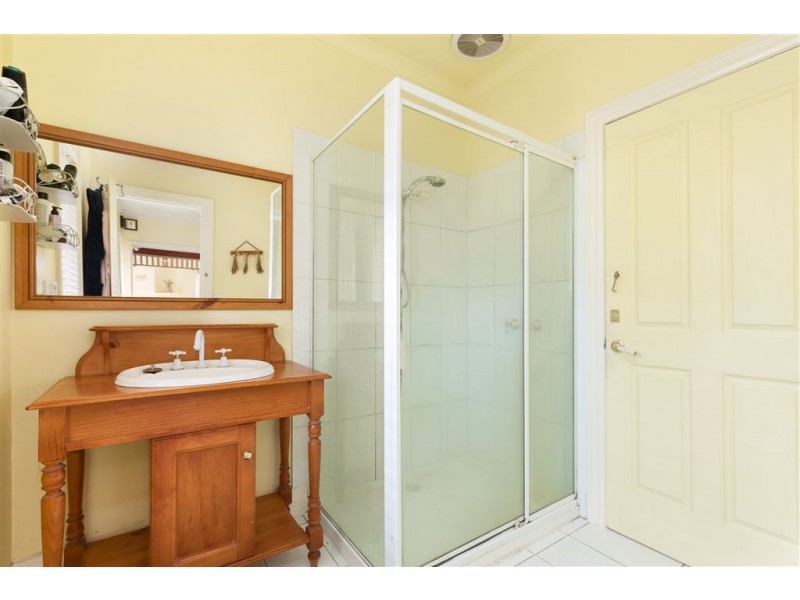 11 Gardenia Court, Narre Warren South VIC 3805