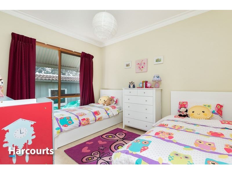 16 Lodge Crescent, Berwick VIC 3806