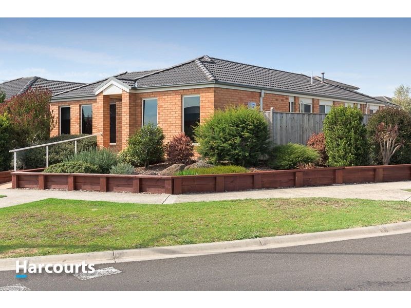 84 Ridgemont Drive, Berwick VIC 3806