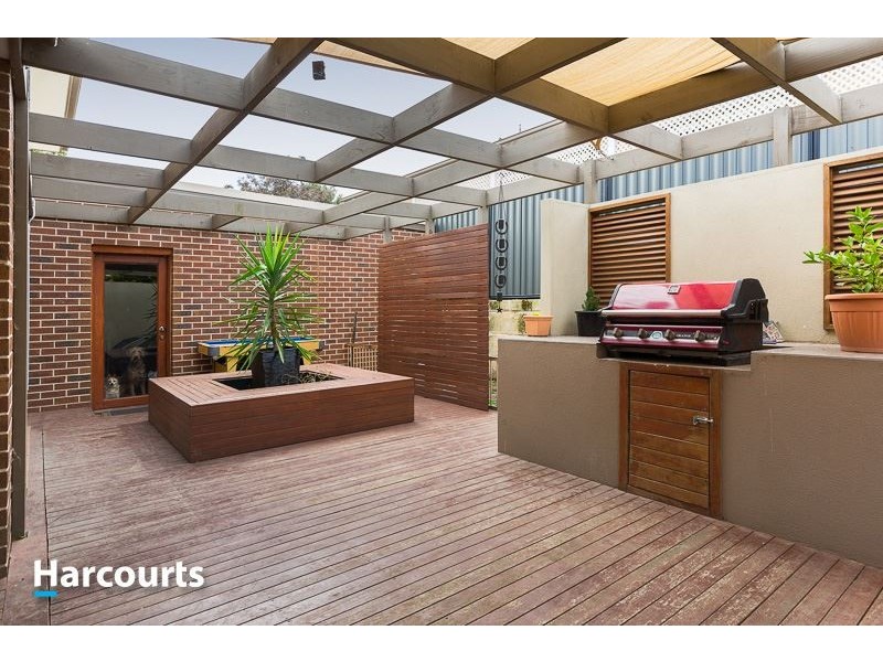 4 Michigan Grange, Pakenham VIC 3810