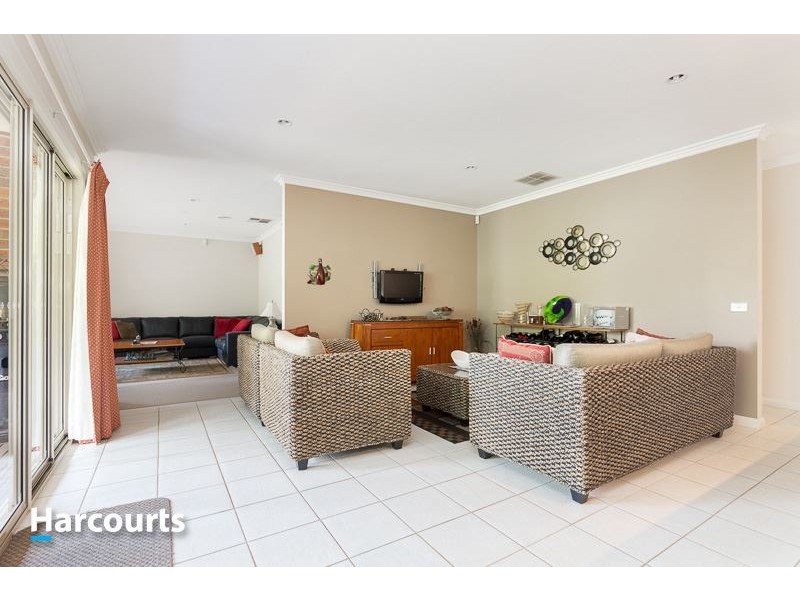 57 Bridgewater Boulevard, Berwick VIC 3806