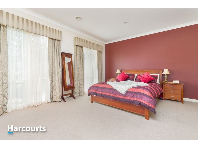 57 Bridgewater Boulevard, Berwick VIC 3806