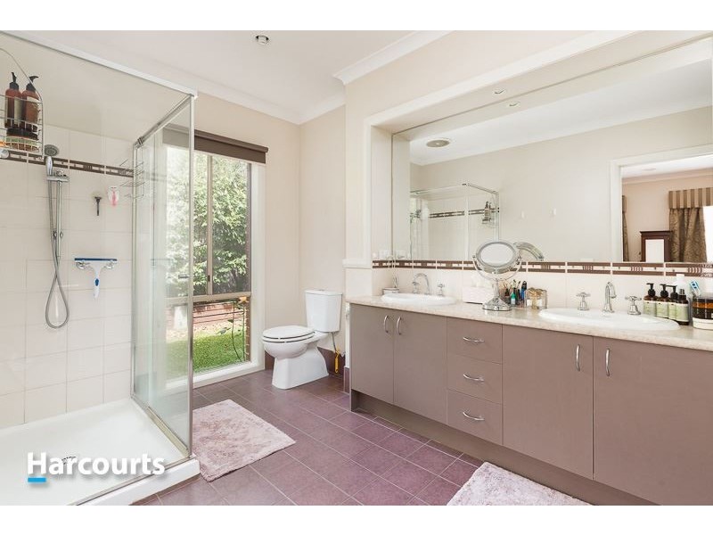 57 Bridgewater Boulevard, Berwick VIC 3806