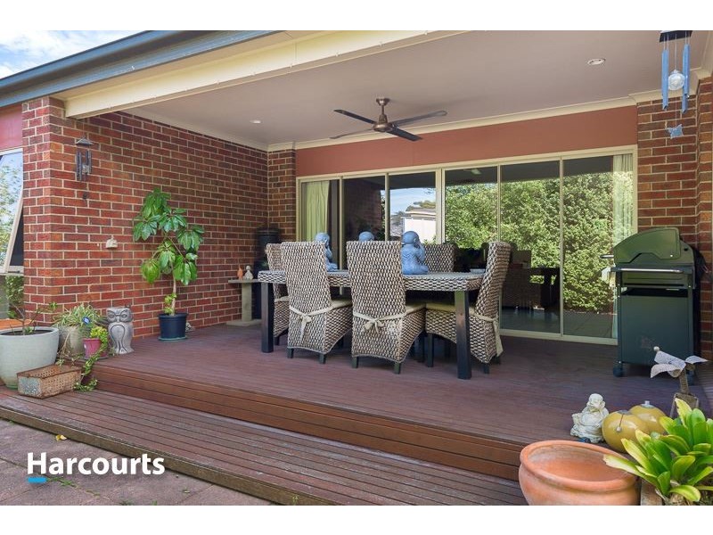 57 Bridgewater Boulevard, Berwick VIC 3806