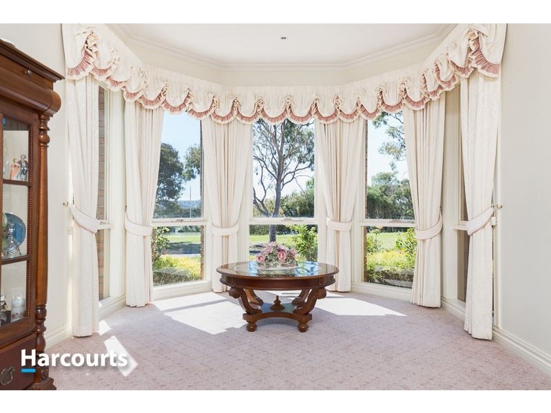 19 Louise Baille Avenue, Narre Warren South VIC 3805