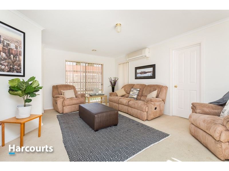 16 Balmaceda Court, Berwick VIC 3806