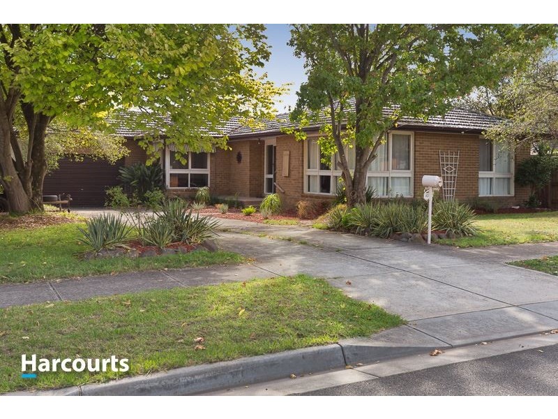 40 Edinborough Street, Hallam VIC 3803