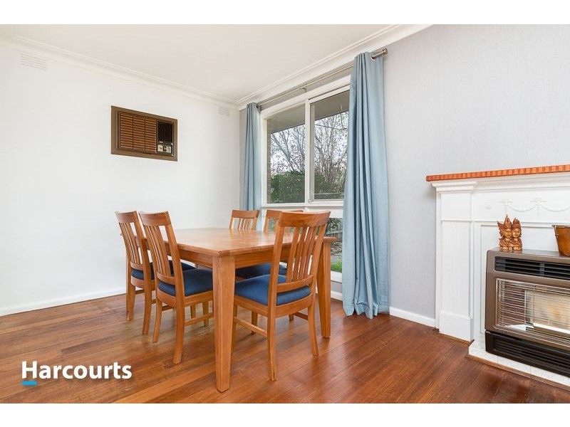 40 Edinborough Street, Hallam VIC 3803