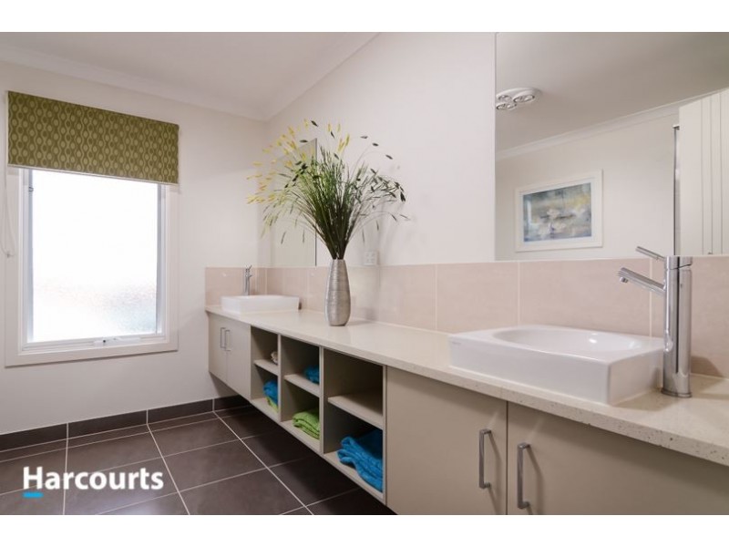 78 Whistler Drive, Berwick VIC 3806