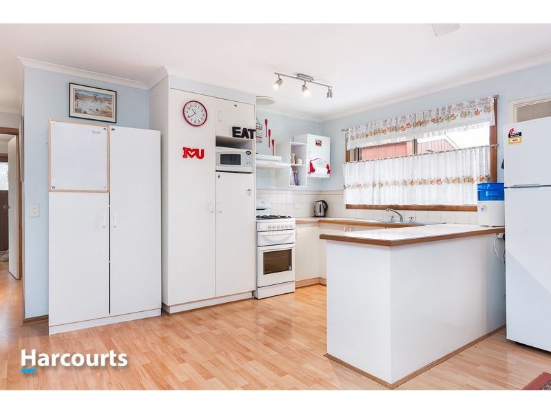 19 Templeton Crescent, Pakenham VIC 3810