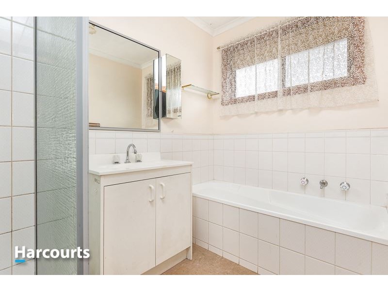 19 Templeton Crescent, Pakenham VIC 3810