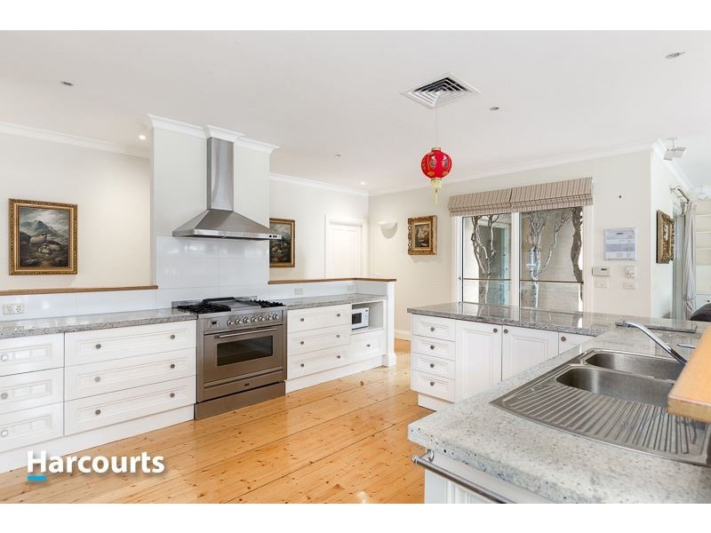 12-14 Caserta Drive, Berwick VIC 3806