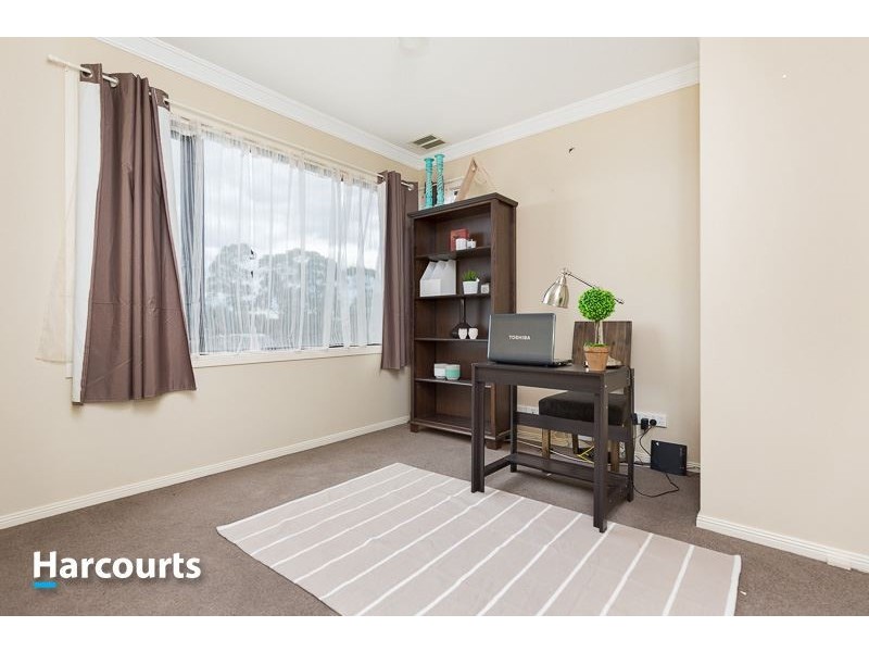 95 The Esplanade, Narre Warren South VIC 3805