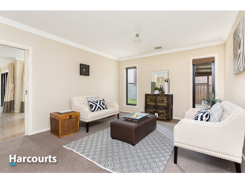 95 The Esplanade, Narre Warren South VIC 3805