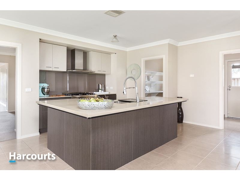 95 The Esplanade, Narre Warren South VIC 3805