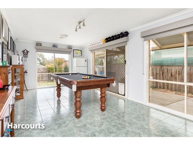 35 Allunga Parade, Berwick VIC 3806