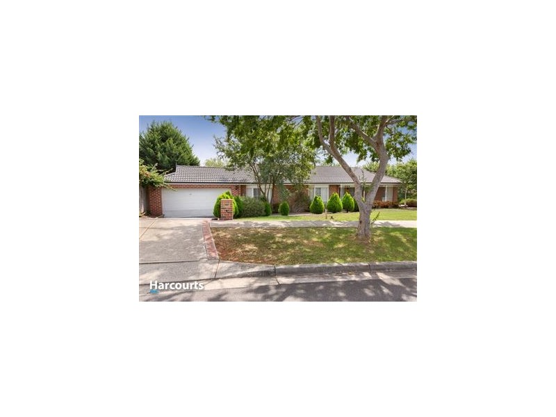 48 Chirnside Road, Berwick VIC 3806